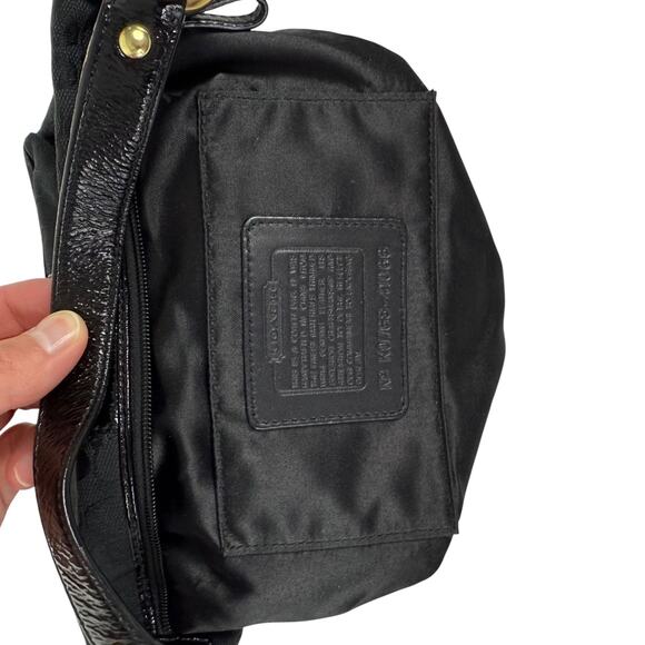 Coach Signature Back Canvas Patent Demi Mini Ergo Baguette Purse Bag 41066 - Picture 14 of 16